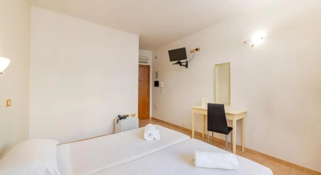 Четырёхместный номер Economy Hotel Villa Piras