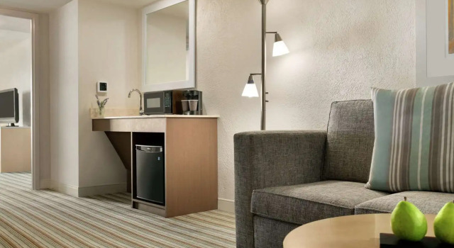 Люкс Embassy Suites by Hilton San Juan - Hotel & Casino