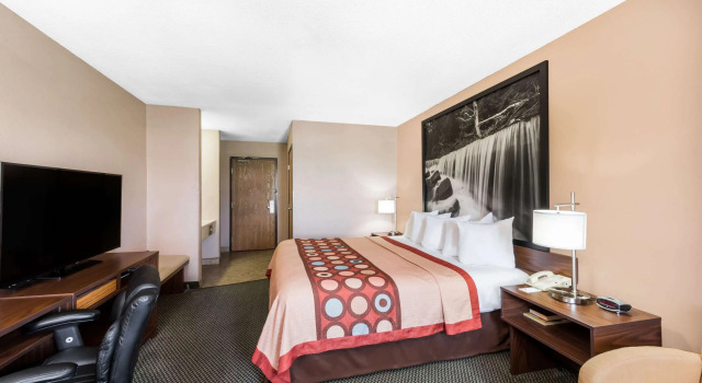 Super 8 by Wyndham Winfield-Quail Ridge Area, Reserva ahora Hotel Hoteles en Winfield con piscina, Piscina