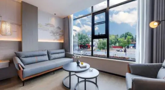 Двухместный люкс Guiyin･Yuanli Hotel (Qingquyuan)