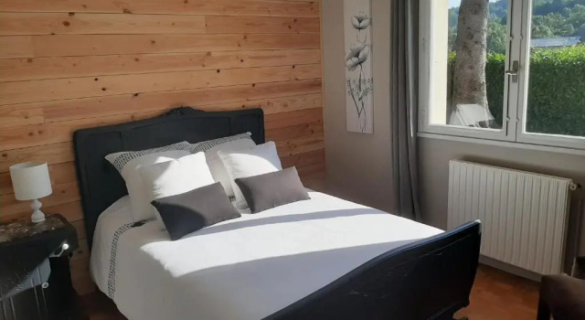Chambre Candesie, Rezerwuj Hotel Pouzac Hautes-Pyrénées