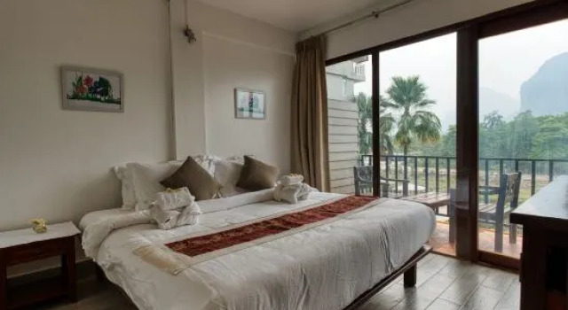 Двухместный номер Deluxe с балконом и с красивым видом из окна The Elephant Crossing Hotel