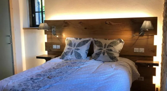 Gite Coly-Saint-Amand, 5 pièces, 8 personnes - FR-1-616-85, Забронировать Отель Коли 