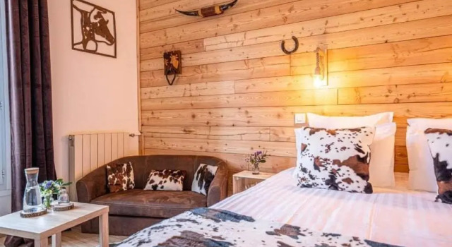 Двухместный номер Deluxe с балконом Hotel La Bonne Auberge