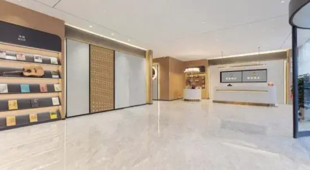 Homeinn Ease Hotel (Linyi Fei County Tanyi Town), Prenota Hotel Hotel a Shandong con parcheggio, Parcheggio