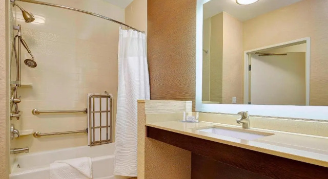 Номер Standard Fairfield Inn & Suites by Marriott San Diego Carlsbad