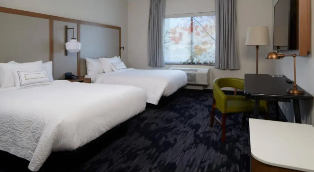Четырёхместный номер Standard Fairfield Inn & Suites by Marriott Riverside Moreno Valley
