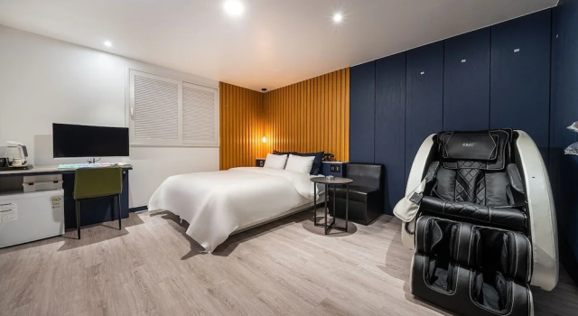 Люкс Stay Month Hotel