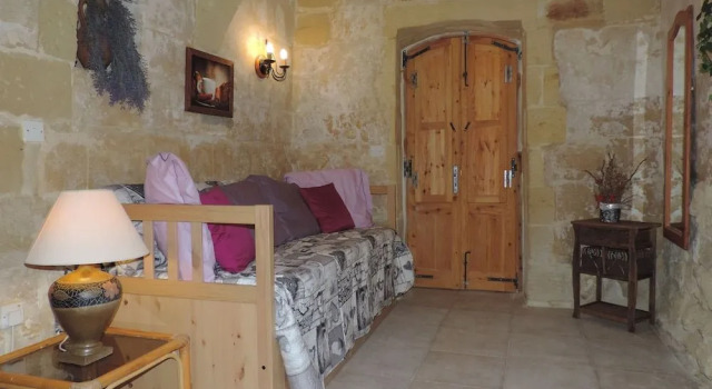 Balluta Residence, Varaa Hotelli Gharb Gozo