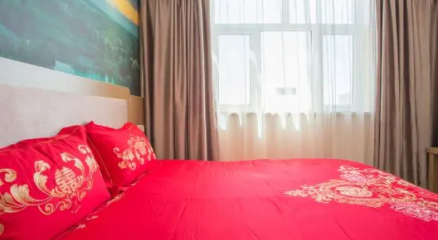 Люкс Deluxe Wseetome Vacation Rentals (Turpan Western Region Times Square)