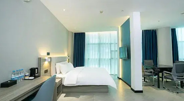 Люкс Business 7 Days Hotel (Shanxian Mianchi Bus Station Yanshao Street)