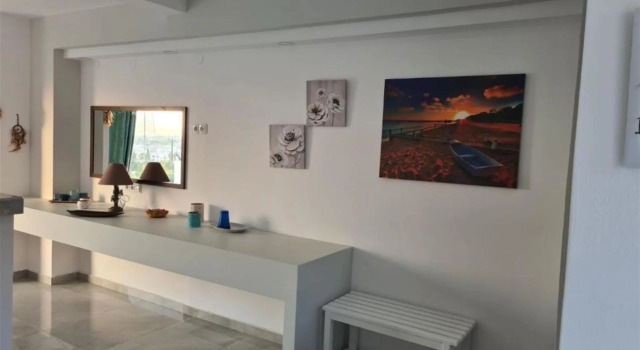 Mila Malia Suites