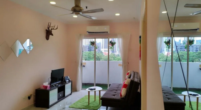 Quaint Ampang - Megan Ambassy