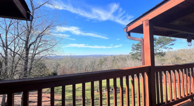 Четырёхместный номер Standard Mountain Top Inn and Resort