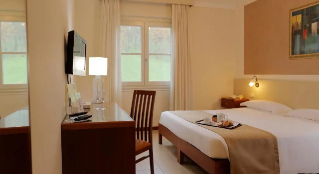 Пятиместный номер Standard Hotel Michelangelo