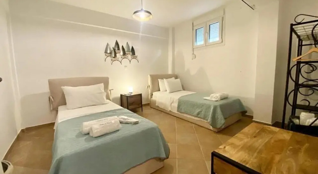 Andros 4 All Seasons Villas & Suites - Agios Petros, Prenota Hotel Gavrio Andro