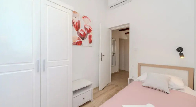 Апартаменты Comfort Apartments Batela