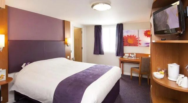 Premier Inn Bristol South, Забронировать Отель Отели Англии 3 звезды, 3*