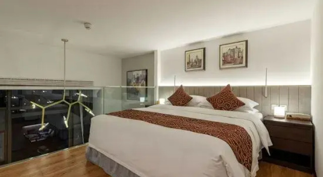 Люкс Дуплекс Kunming Chenggong Venice Hotel (Langqiao Yangguang Shopping Park Store)