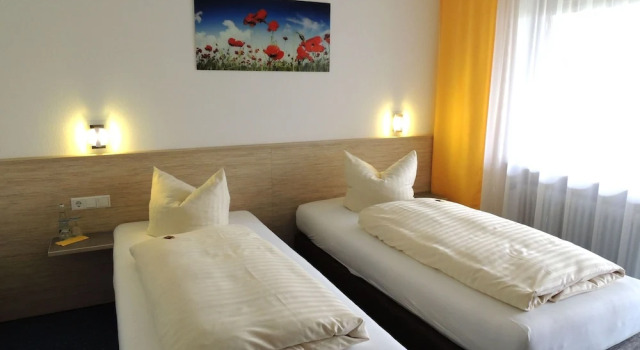 Трёхместный номер Standard с балконом Hotel Faxe Schwarzwälder Hof