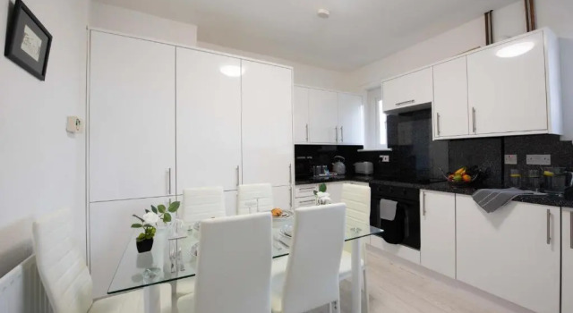 Апартаменты PREMIER - Garfield Apartment