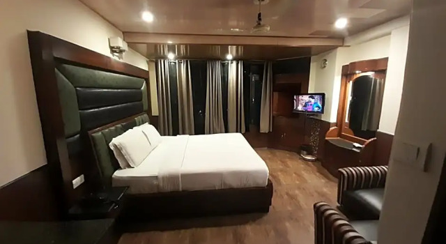 Двухместный номер Standard с видом на горы Hotel Kapil