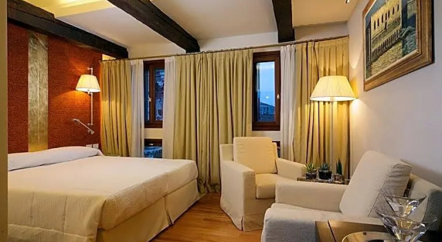 Номер Deluxe Отель Palazzo Giovanelli