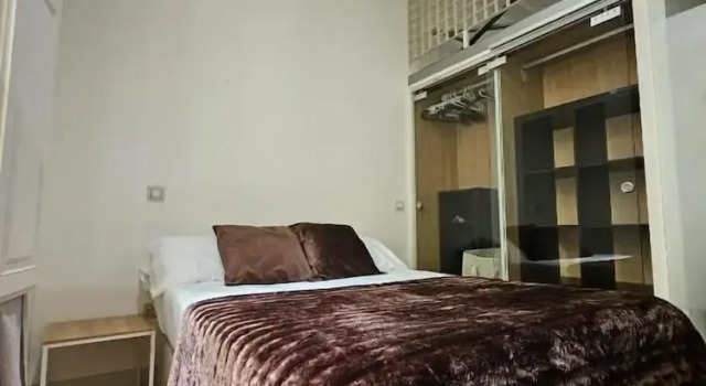 Hostal Arenal Madrid, Забронировать Хостел Мадрид Провинция Мадрид, рядом с Дом-музей Лопе де Вега