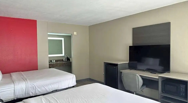 Номер Standard Ramada by Wyndham Cocoa
