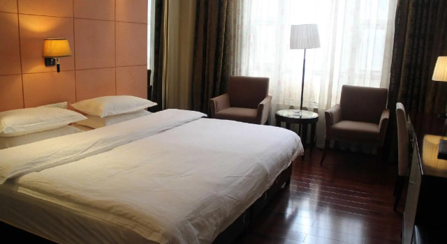 X'auxerre Hotel, Buchen Sie Hotel Hotels in Qingyang mit Parkplatz, Parkplätze