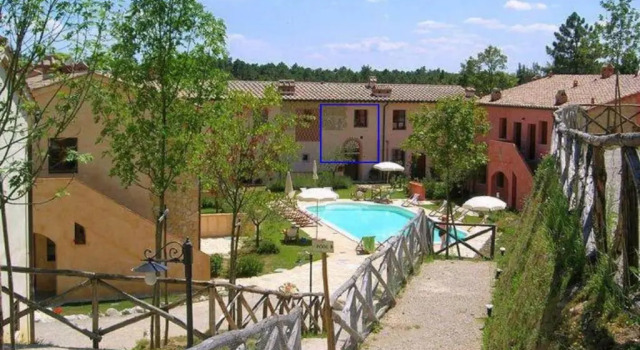 Апартаменты Appartamento con piscina Il Borghetto - vicino San Gimignano