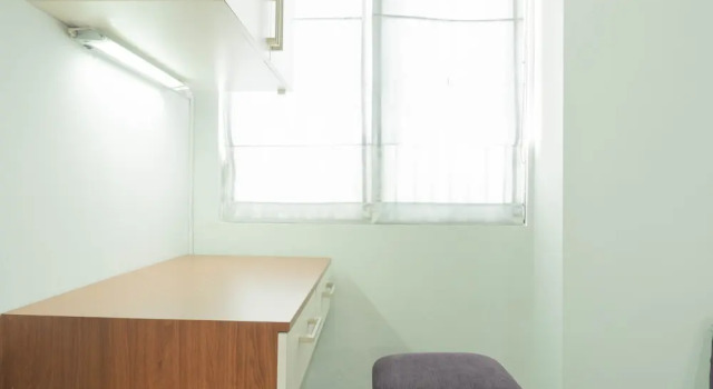 Spacious and Homey 2BR Green Central City Apartment, Забронировать Апартаменты/квартира Отели Джакарты с парковкой, рядом с Glodok Market, Парковка