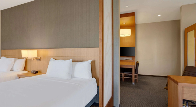 Четырёхместный люкс Hyatt Place Milwaukee Downtown