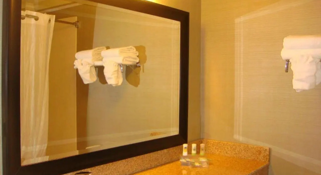 Номер Standard Country Inn & Suites by Radisson, Norcross, GA