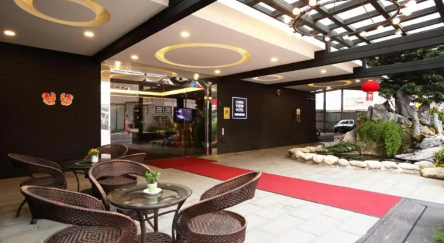 Bett im Wohnheim Long View Hotel