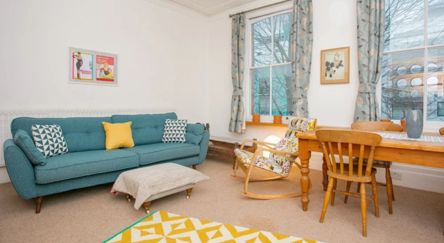 3 Bedroom Flat In Highbury, Забронировать Отель Отели Англии 3 звезды, 3*