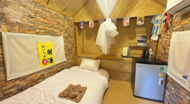 Номер Standard Merlin Hut & Farm