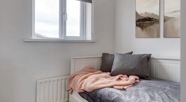 Lovely 3-bed Cosy House in Greater Manchester, Book Hotel Hoteller i Radcliffe med parkering, Parkering