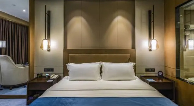 Люкс Business Xinhua Jian'guo Hotel