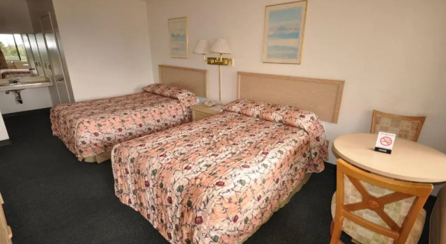 Четырёхместный номер Standard Vista Inn