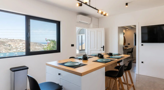 Yalos Mykonos 4 Bedroom Luxury Home Ornos