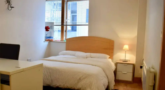 Spacious Ifsc 2 Bedroom Flat With Balcony, Забронировать Отель Дублин Каунти Дублин, рядом с Резиденция лорд-мэра Дублина