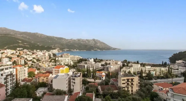 Budva Hideaway Apartment With Breathtaking Views