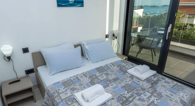 Luxury Villa With Private Pool Great Sea View Only 100M From The Beach, Забронировать Вилла Коттеджи Пакоштане, рядом с Пляж Пакоштане, Коттедж