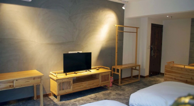 YangShuo SuChao Hotel, Забронировать Отель Отели Яншо с бассейном, рядом с Парк Яншо, Бассейн