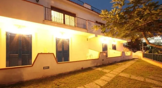 Carretto Vacanze, Varaa Bed and Breakfast Hotellit Peschici aamiaisella, Aamiainen
