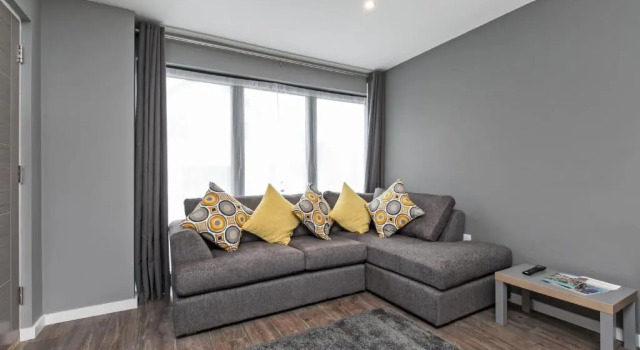 Paddock Drive, Prenota Hotel Winchester Hampshire
