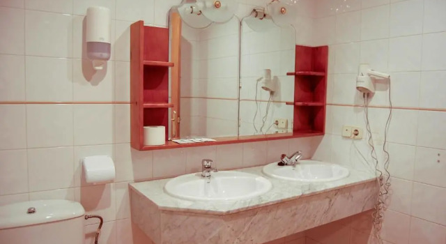 Четырёхместный номер Standard Hotel El Gamo