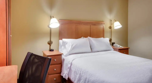 Двухместный номер Accessible Hampton Inn Pittsburgh Greentree