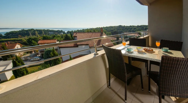 Апартаменты Superior с 2 комнатами с балконом и с видом на море Apartments Oliva
